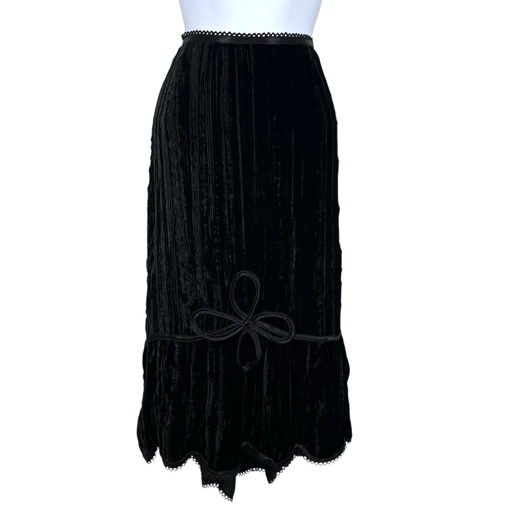 Kenzie Silk Blend Velvet Skirt Sz 10 Black Ribbon Eyelet Lace Whimsy Goth Vamp